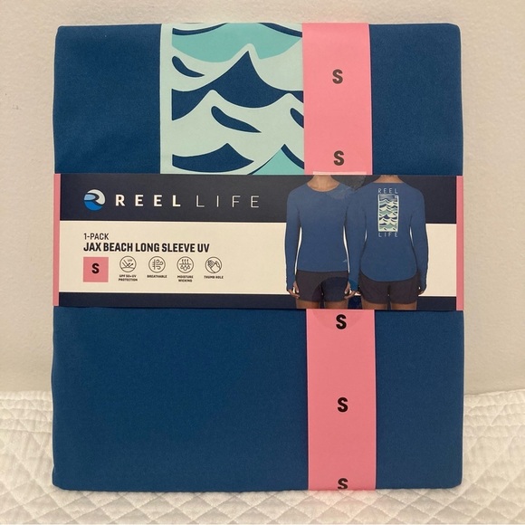 Reel Life Jacks Beach Long Sleeve UV
Protection Beach Top Women's Small Blue - Picture 2 of 6